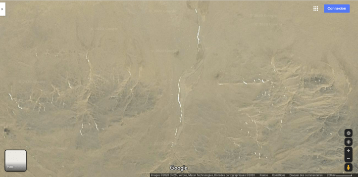 khatanbulag khatangulag entrée premier sondage au départ sur cet axe et ensuite attaque autour